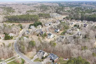 2811 Reynolda Cir, Durham, NC 27712 - Photo 10