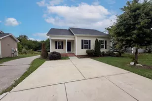 5532 Neuse View Dr, Raleigh, NC 27610 - Photo 1