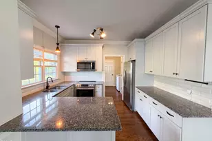 304 Cameronwood Dr, Fuquay Varina, NC 27526 - Photo 4