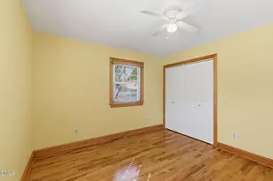 1200 Boxwood Ln, Apex, NC 27502 - Photo 6