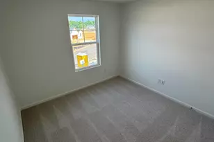 198 Blossom Fld Wy, Angier, NC 27501 - Photo 12