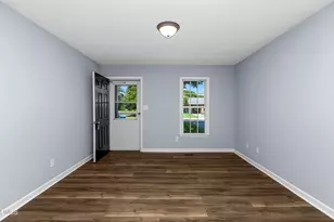 104 Sunset Dr, Dunn, NC 28334 - Photo 6