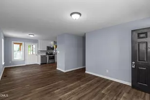 104 Sunset Dr, Dunn, NC 28334 - Photo 2