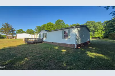 8800 Spring Meadow Drive, Hickory, NC 28601 - Photo 2