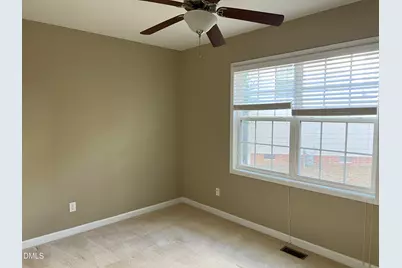 936 Bentbury Way, Cary, NC 27518 - Photo 10