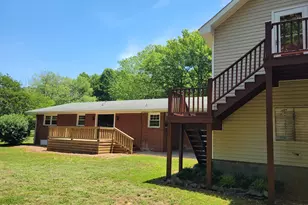 607 E Butler Ave, Liberty, NC 27298 - Photo 14