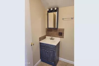 607 E Butler Avenue, Liberty, NC 27298 - Photo 56