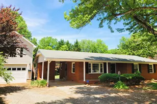 607 E Butler Ave, Liberty, NC 27298 - Photo 6