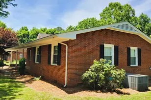 607 E Butler Ave, Liberty, NC 27298 - Photo 12
