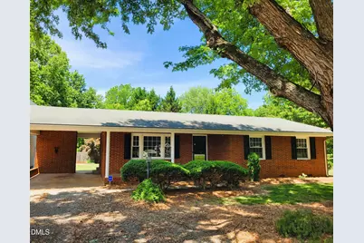 607 E Butler Avenue, Liberty, NC 27298 - Photo 8