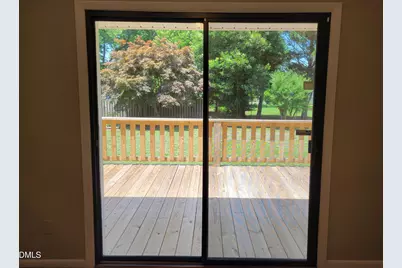 607 E Butler Avenue, Liberty, NC 27298 - Photo 24