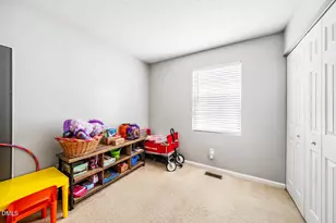 1110 Kendall Dr, Durham, NC 27703 - Photo 8
