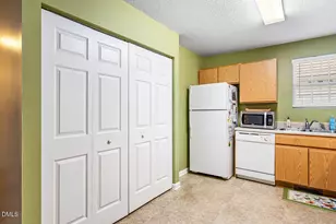 1110 Kendall Dr, Durham, NC 27703 - Photo 12