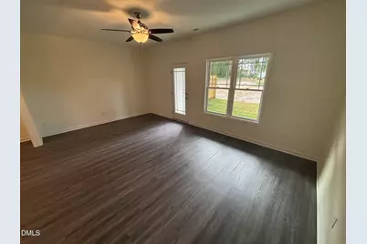 516 S Ryals Street, Benson, NC 27504 - Photo 16