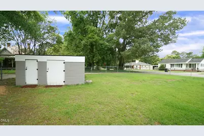 500 E McNeill Street, Lillington, NC 27546 - Photo 12