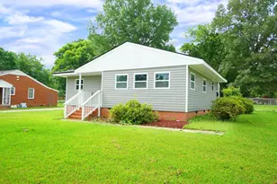 500 E McNeill St, Lillington, NC 27546 - Photo 4