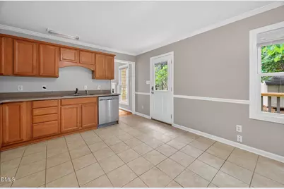 106 Barcelona Court, Cary, NC 27513 - Photo 10