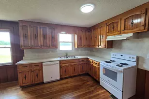 10101 Debnam Rd, Zebulon, NC 27597 - Photo 4