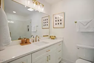 6033 North Hills Dr, Raleigh, NC 27609 - Photo 24