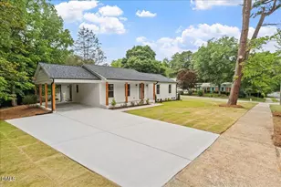6033 North Hills Dr, Raleigh, NC 27609 - Photo 2