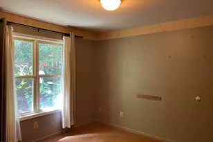 611 N 4th St, Mebane, NC 27302 - Photo 8