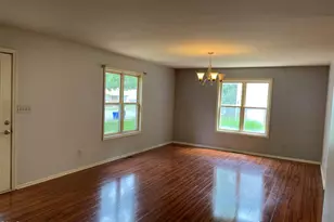 611 N 4th St, Mebane, NC 27302 - Photo 6