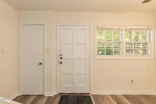 720 Shawnee Dr, Burlington, NC 27215 - Photo 8