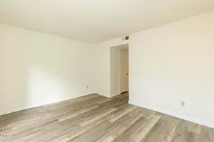 720 Shawnee Dr, Burlington, NC 27215 - Photo 14