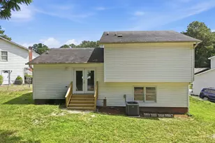 2729 W Talbot Ct, Raleigh, NC 27610 - Photo 24