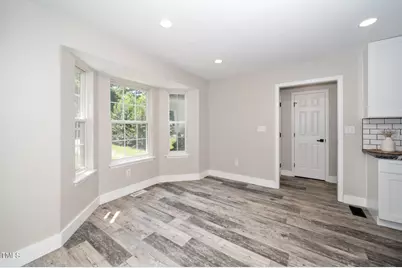 725 E Maple Lane, Fuquay-Varina, NC 27526 - Photo 10