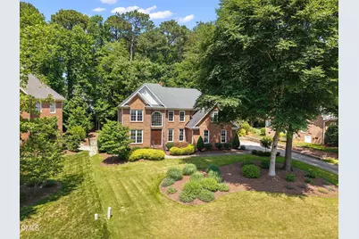 206 W Jules Verne Way, Cary, NC 27511 - Photo 2