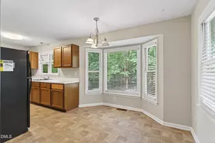 442 Oak Run Dr, Raleigh, NC 27606 - Photo 8