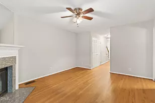 442 Oak Run Dr, Raleigh, NC 27606 - Photo 4