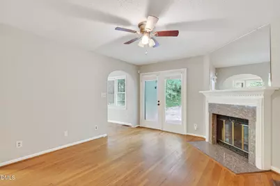 442 Oak Run Drive, Raleigh, NC 27606 - Photo 6