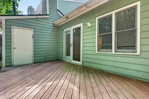 442 Oak Run Dr, Raleigh, NC 27606 - Photo 22