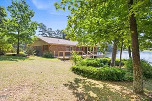 200 Edgewater Dr, Broadway, NC 27505 - Photo 40