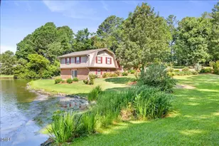 200 Edgewater Dr, Broadway, NC 27505 - Photo 4
