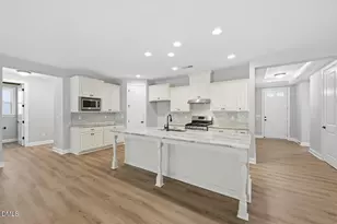 1029 Nickelby St, Durham, NC 27703 - Photo 10