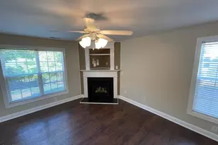 433 Holly Thorn Trace, Holly Springs, NC 27540 - Photo 6