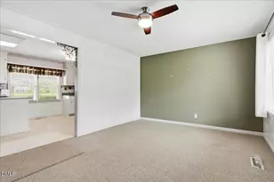 606 E Fremont St, Kenly, NC 27542 - Photo 14