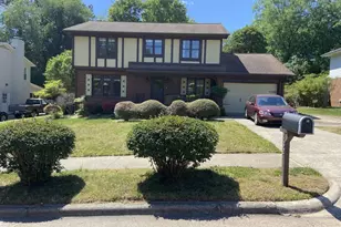 432 Cedar Hill Ln, Raleigh, NC 27609 - Photo 1
