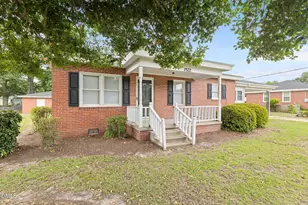 1922 N Berkeley Blvd, Goldsboro, NC 27534 - Photo 4