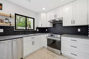 5019 Tall Pines Ct, Raleigh, NC 27609 - Photo 6