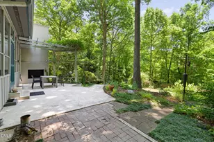 1120 Sourwood Dr, Chapel Hill, NC 27517 - Photo 28
