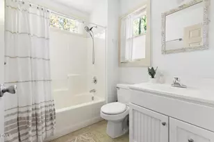 1120 Sourwood Dr, Chapel Hill, NC 27517 - Photo 34