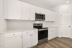 22 Iris Gln Ct, Smithfield, NC 27577 - Photo 18