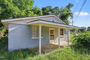 415 Southern St, Fuquay Varina, NC 27526 - Photo 4