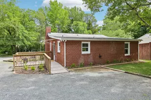 109 Estes Dr, Carrboro, NC 27510 - Photo 32