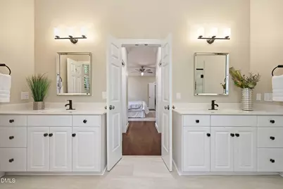 305 Southglen Drive, Cary, NC 27518 - Photo 18