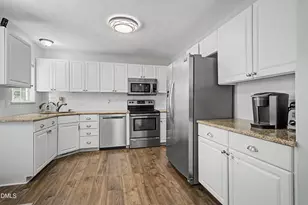 1020 Starkland Way, Holly Springs, NC 27540 - Photo 12